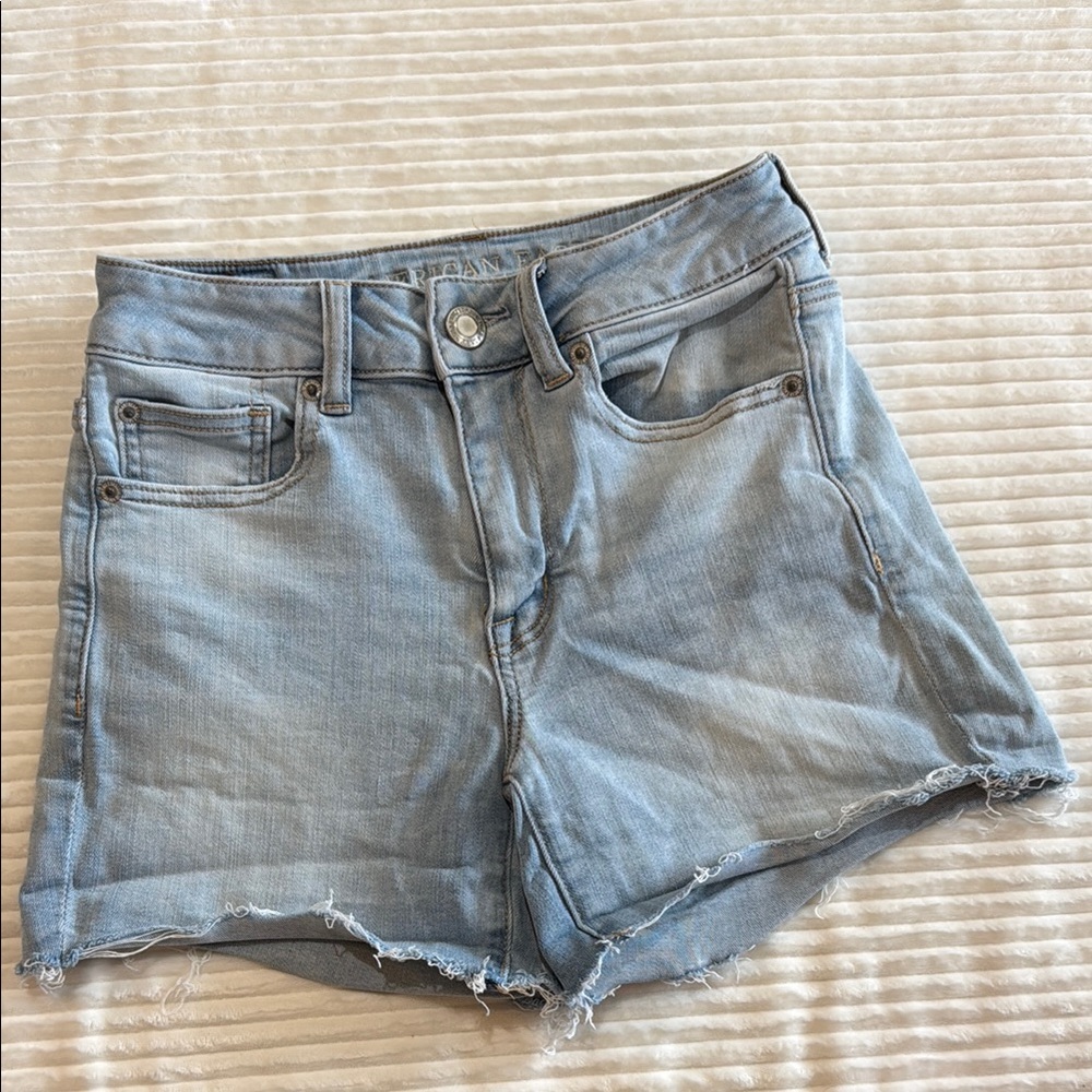 American Eagle Ne(x)t Level StretchX Denim Raw Hem Jean Shorts Light Wash 4